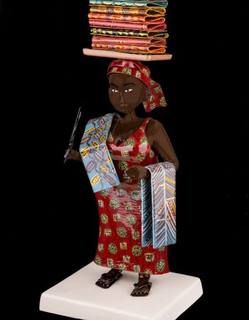 Didier Ahadji - La Vendeuse Ambulante de Pagnes © Galerie d’art contemporain Le Comoedia